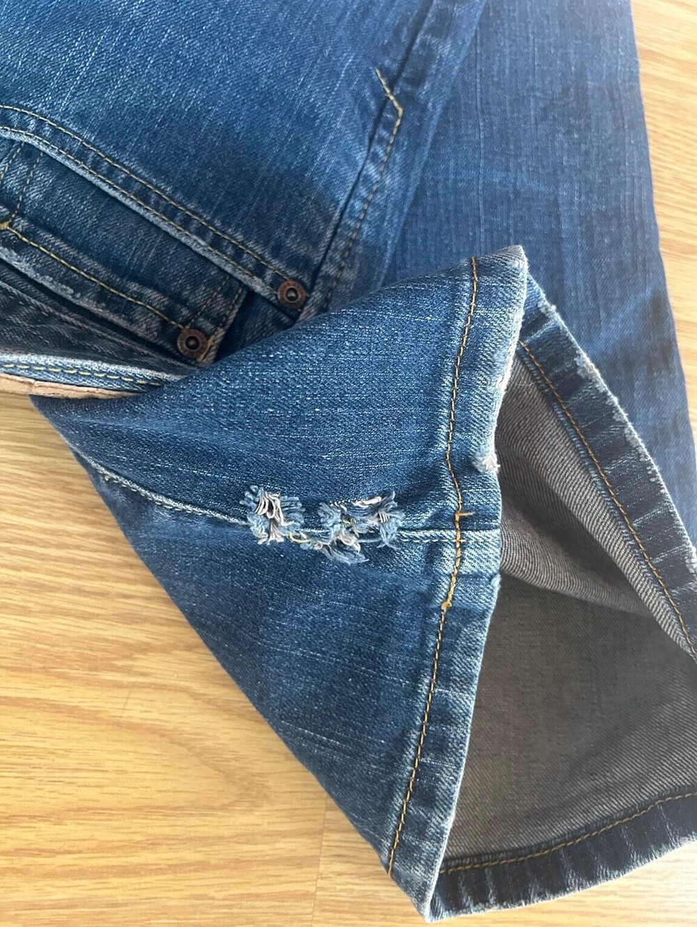 Vintage Y2K Abercrombie & Fitch Low Rise Bootcut Jeans Size 10 Short - Picture 2 of 4